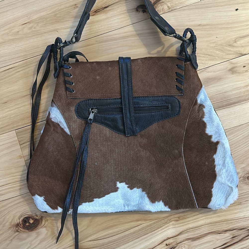 Cow Purse - Picture 8 of 9